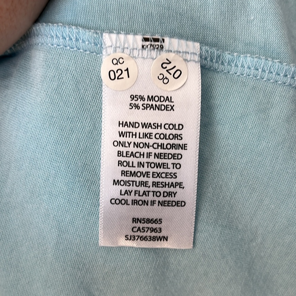 Sejour women’s 2X bat wing T-shirt, light blue, pretty fold detail on fr… - Picture 5 of 8